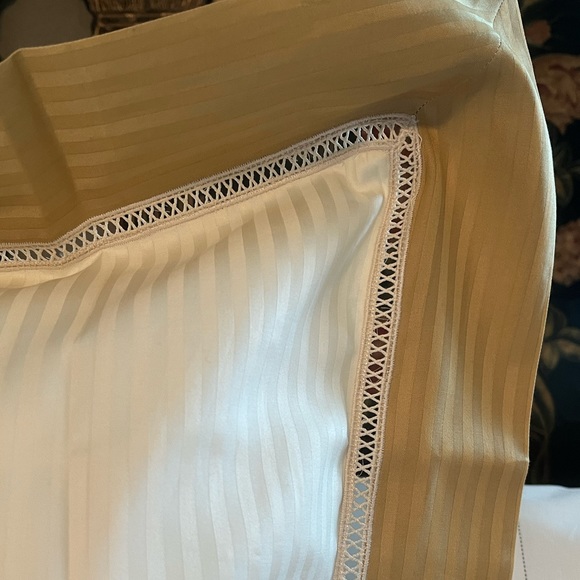 Bellino; New York- Euro Sham - Picture 2 of 6